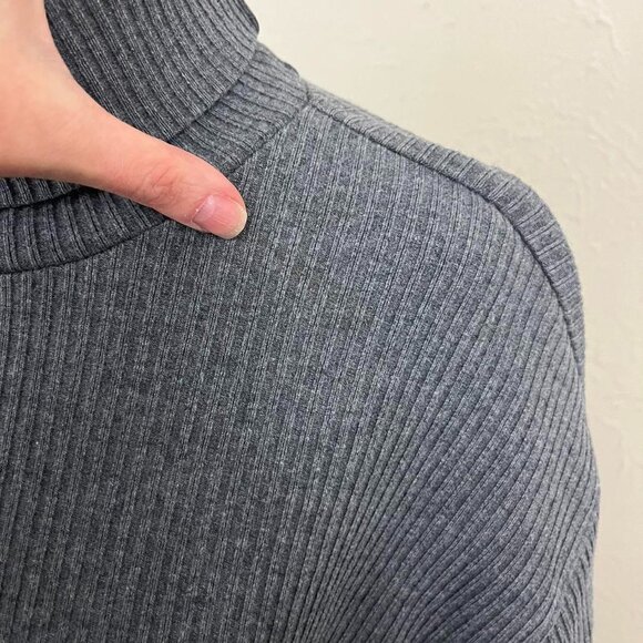 Grey and green striped y2k turtleneck sweater - Picture 5 of 8